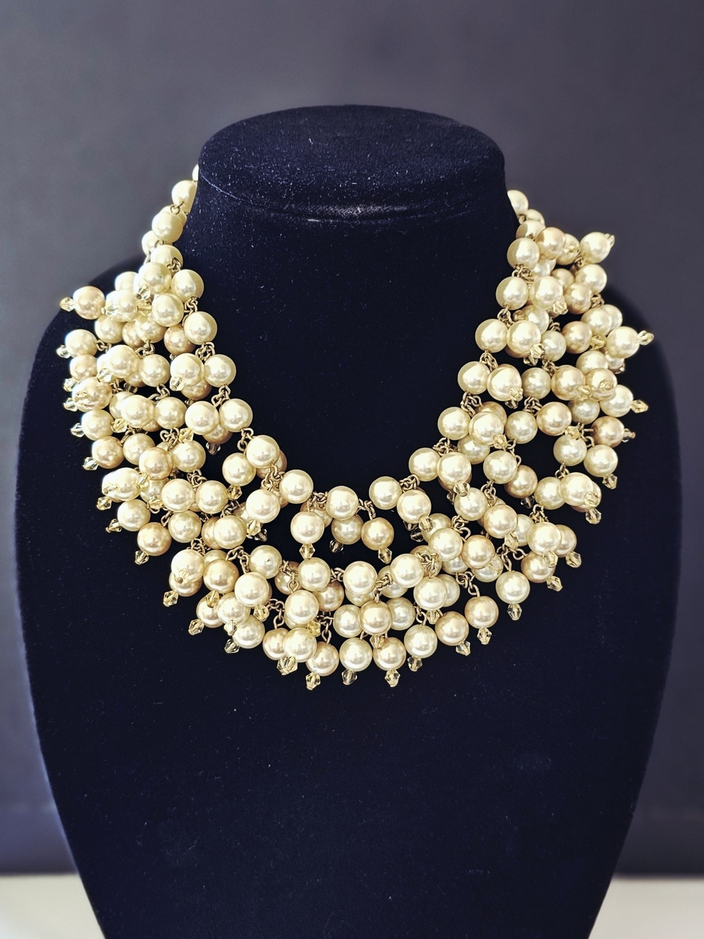 Vintage Layered Faux Pearl Cluster Bib Statement Necklace